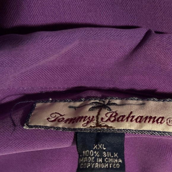 Tommy Bahama 100% silk shirt. EUC. XXL - Picture 3 of 4